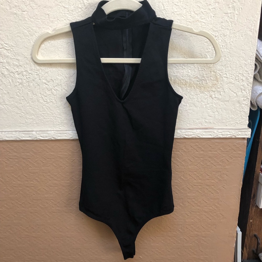 Lulu's Black Sleeveless Bodysuit